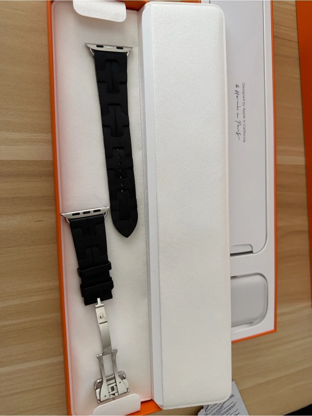Hermès Apple Watch Series 9 45mm Stainless Steel with Hermes Sport Band